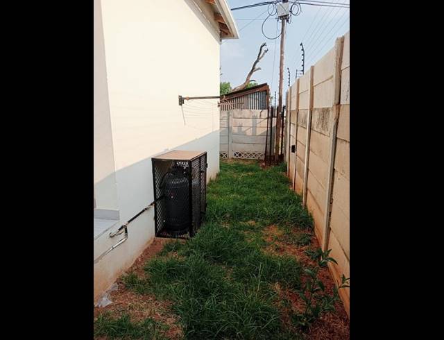 1 BEDROOM PROPERTY TO RENT IN FLORIDA